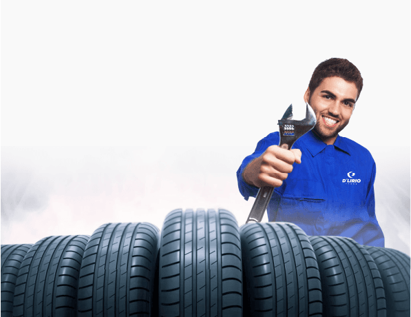 Equipo técnico profesional de TYRE SERVICE SOLUTIONS - Especialistas en neumáticos